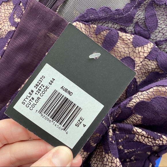 NWT Marina Sleeveless Lace Jumpsuit - Picture 5 of 5